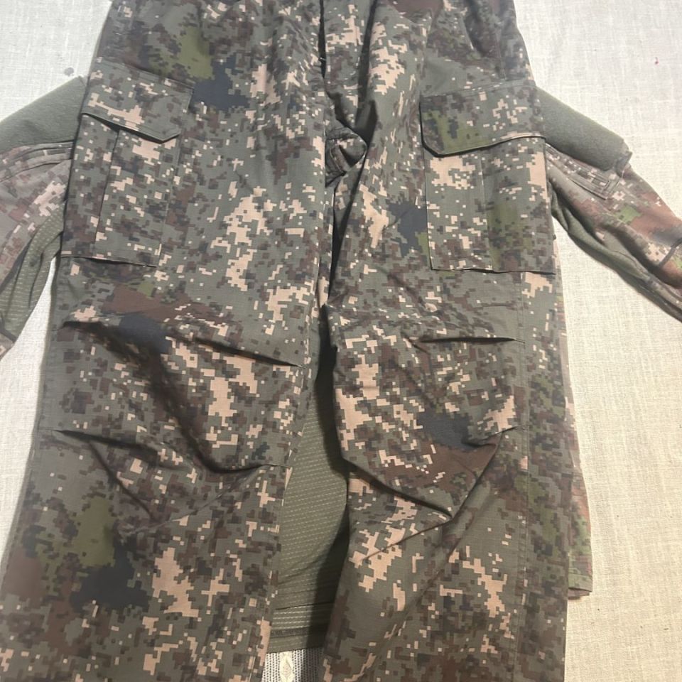 Image 2 - South Korean Combat Shirt/pant