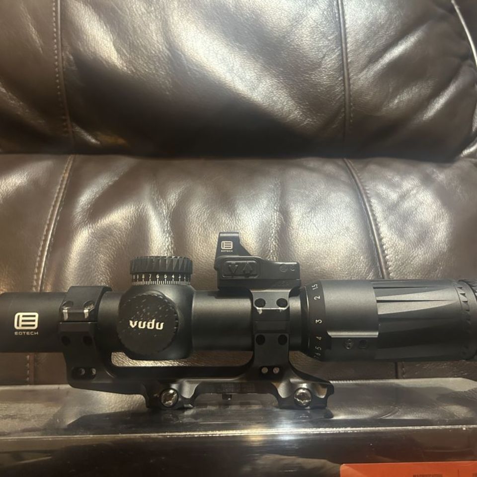 Image 2 - Eotech Vudu 1-10 w mount/Eflix