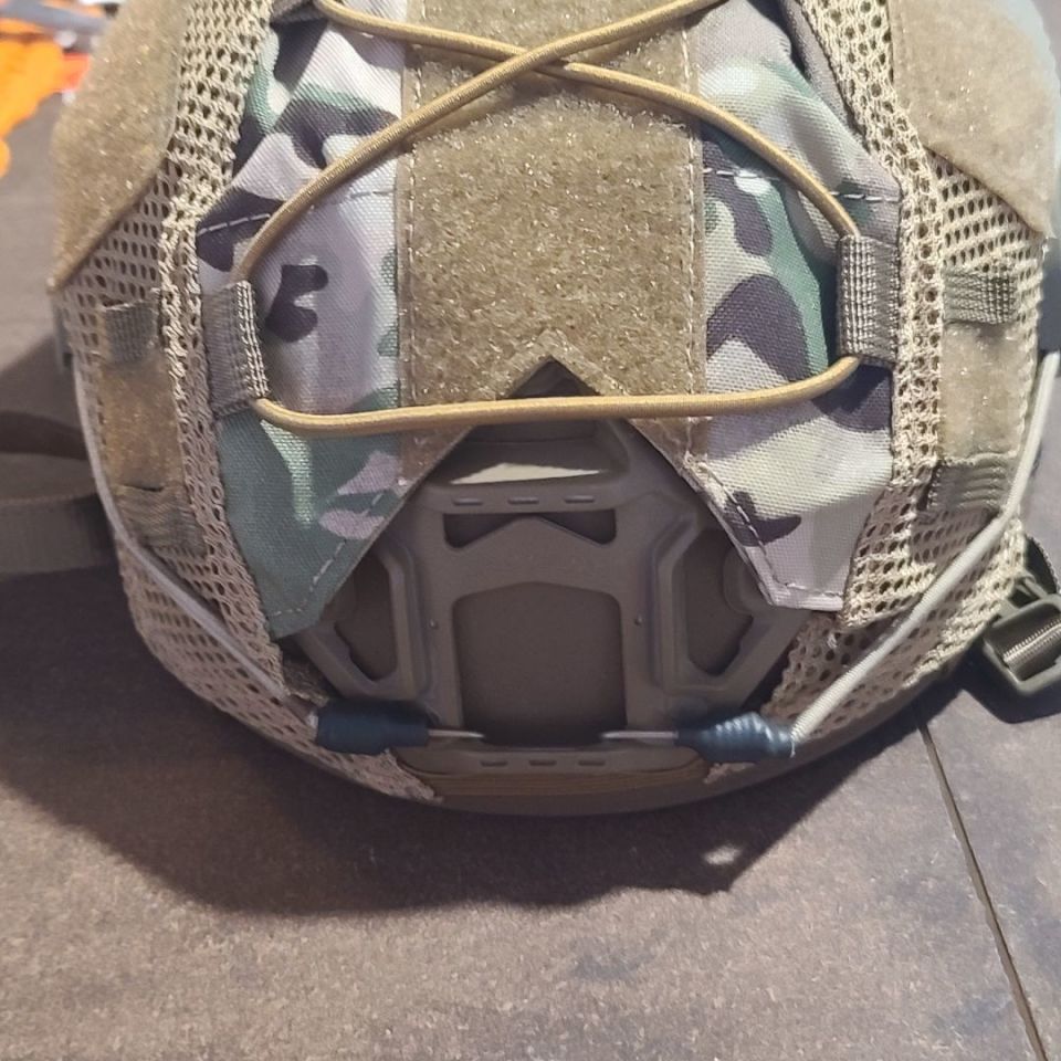 Image 2 - Highcut helemt