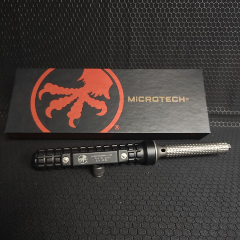 Image 4 - Microtech Jagkommando