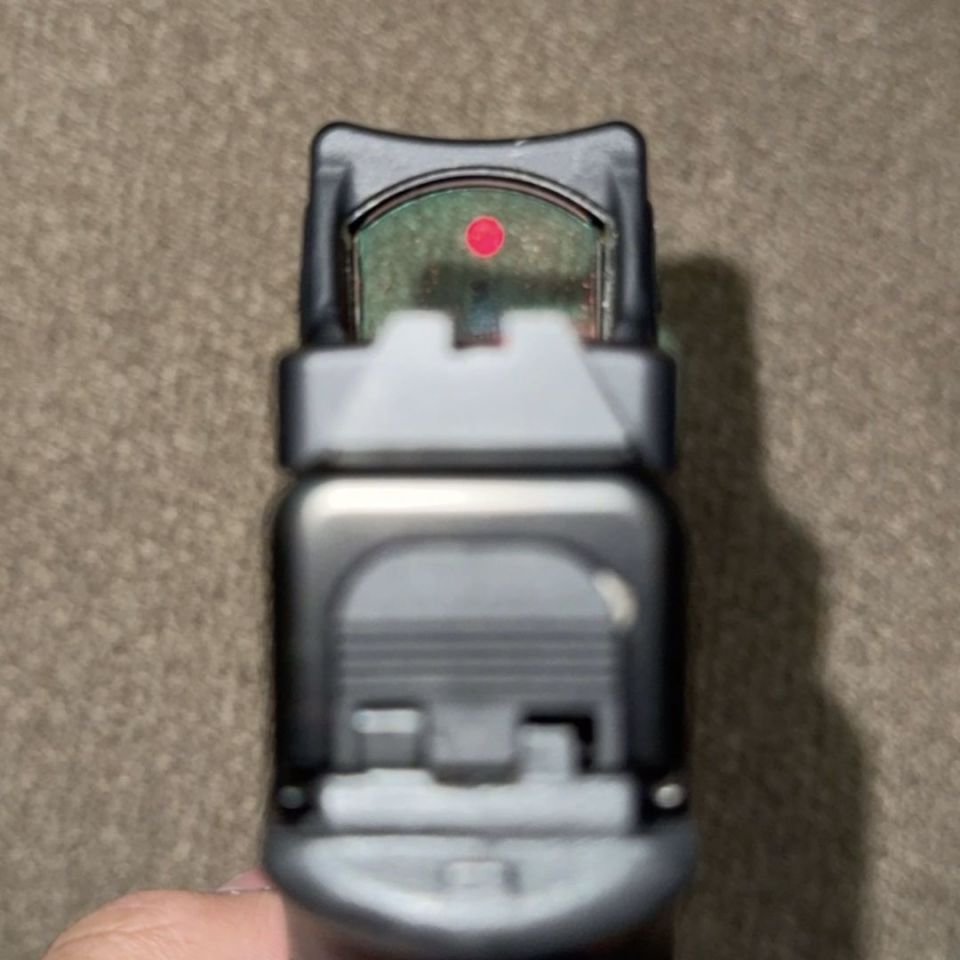 Image 3 - Glock 19 Gen 5 with RMR RM06