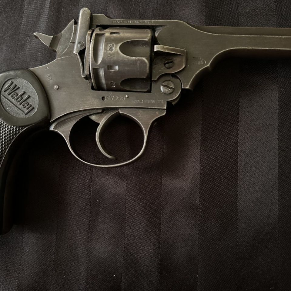 Image 4 - Webley mkIV
