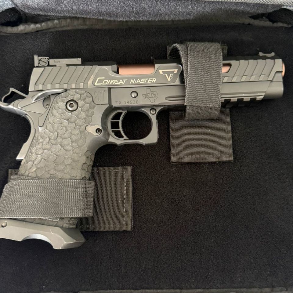 Image 1 - COMBAT MASTER STI