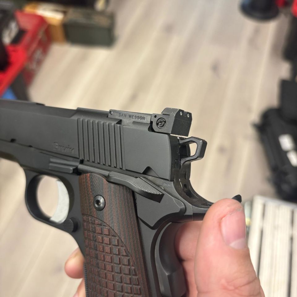 Image 3 - DAN WESSON 45ACP BRUIN BLACK