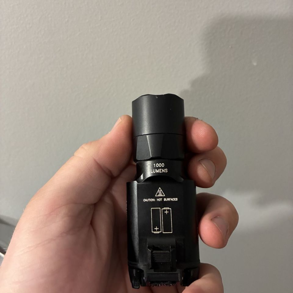 Image 3 - Surefire X300U-A 1000 lumen 