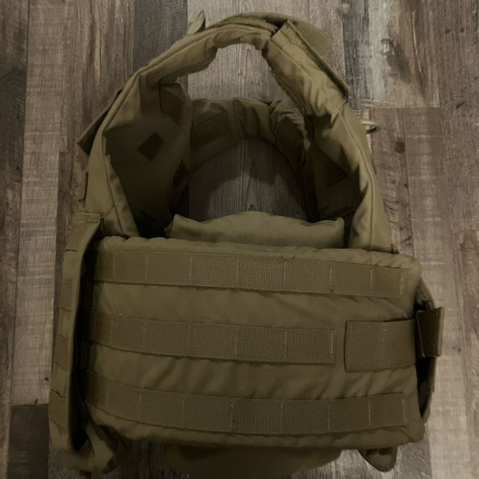 Image 3 - Small Coyote Brown IOTV Gen4