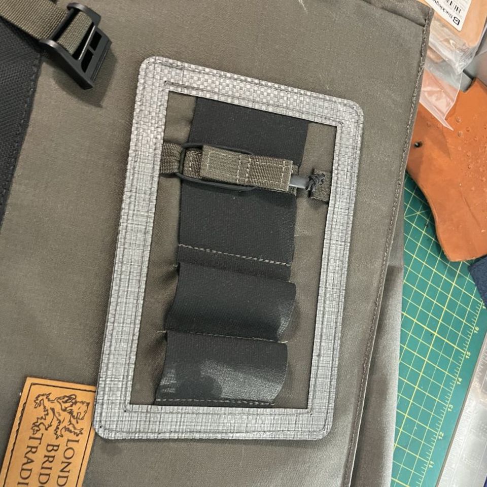 Image 4 - LBT MESSENGER BAG