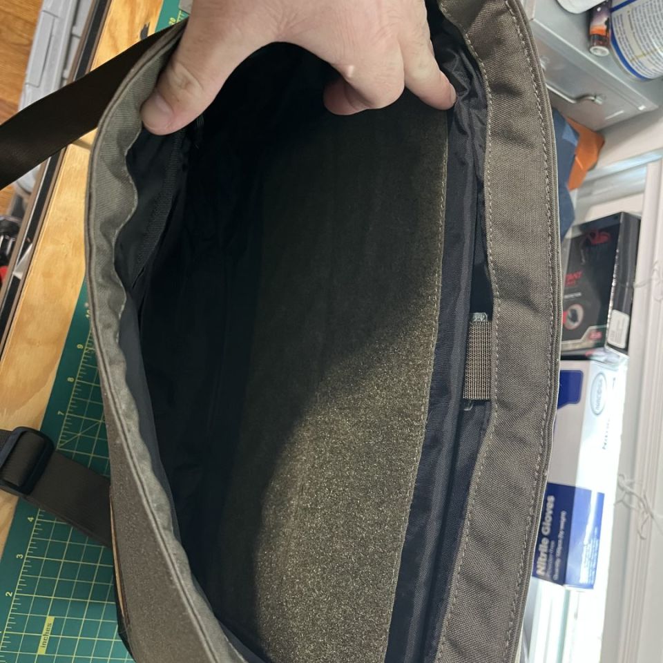 Image 2 - LBT MESSENGER BAG