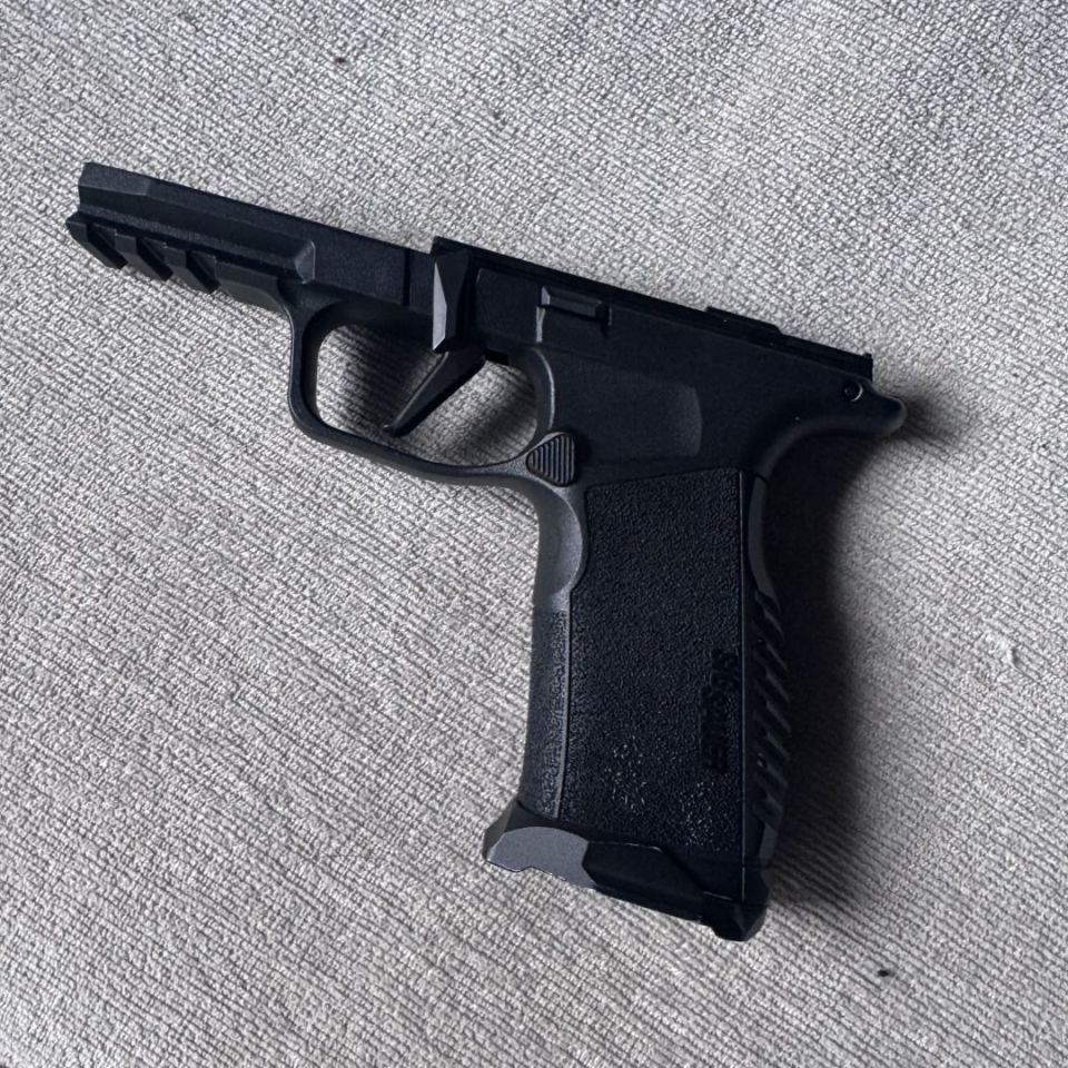 Image 2 - P365X Marco Frame with Radian