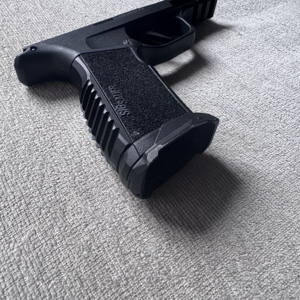 Image 3 - P365X Marco Frame with Radian