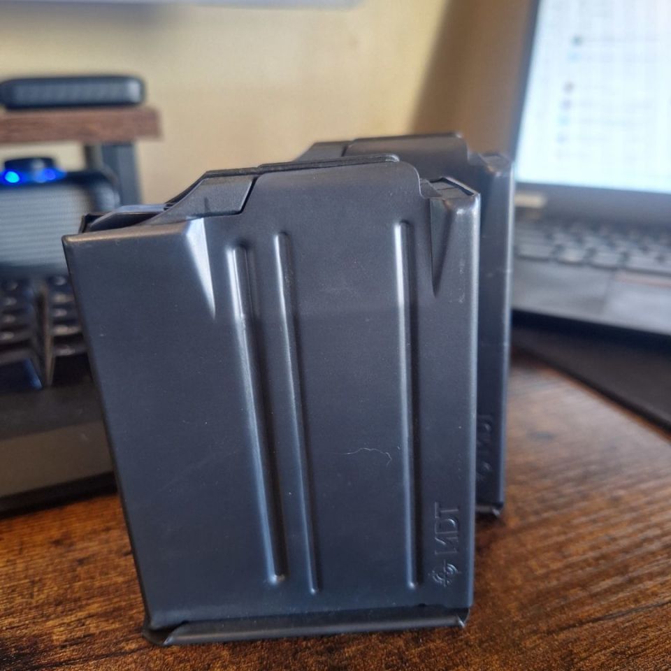 Image 2 - MDT 223 aics mags