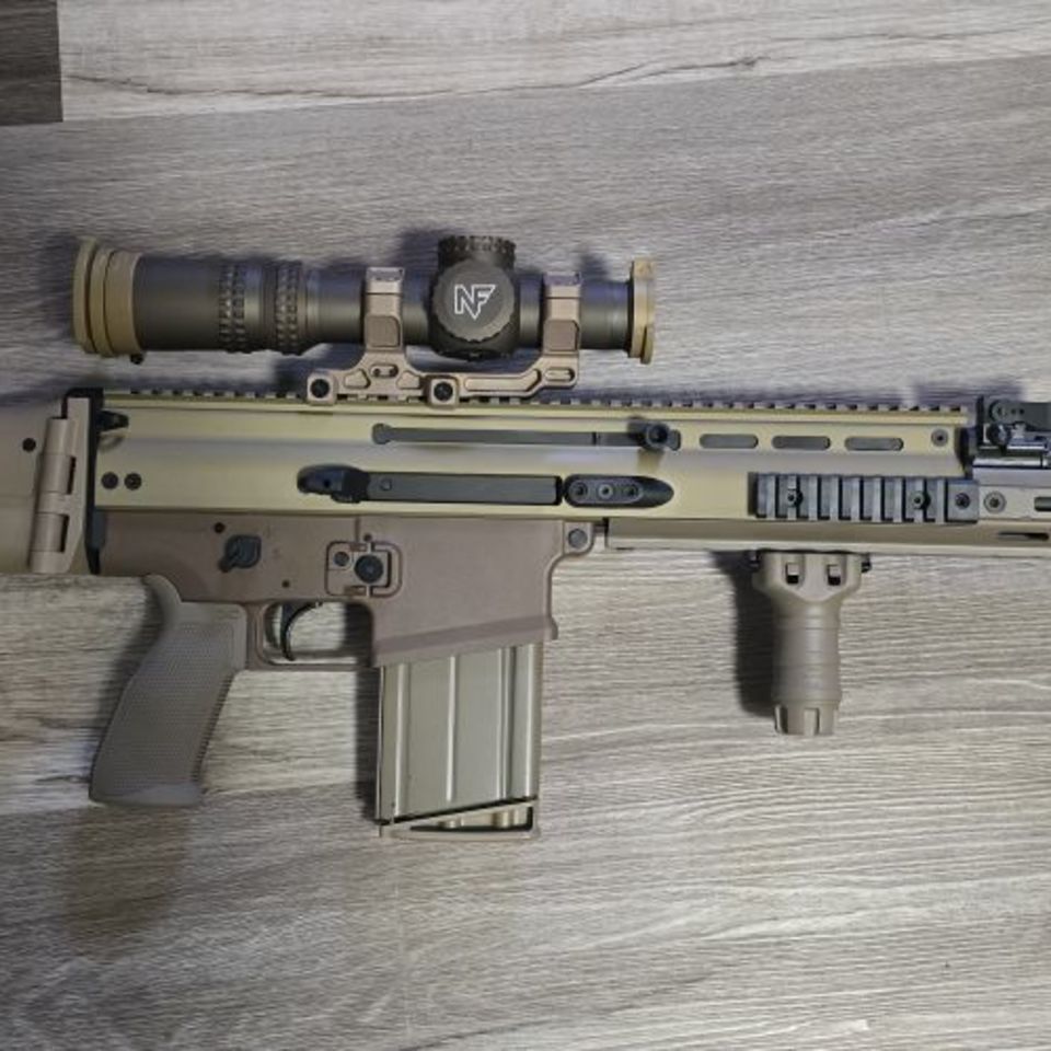 Image 2 - FN Scar 17 