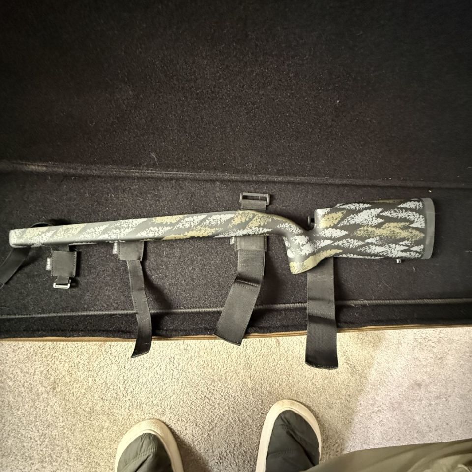 Image 3 - Ag composite stock R700 SA 