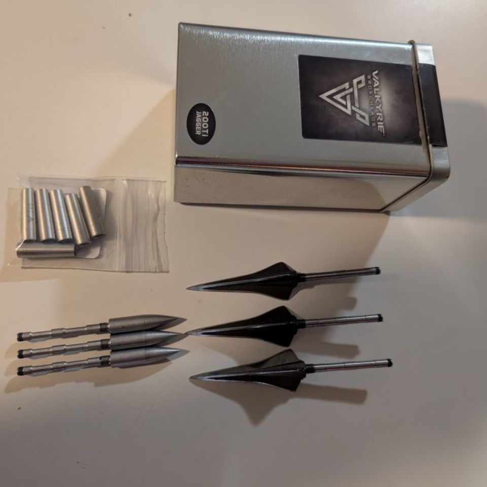 Image 1 - Valkaryie jagger Broadheads 
