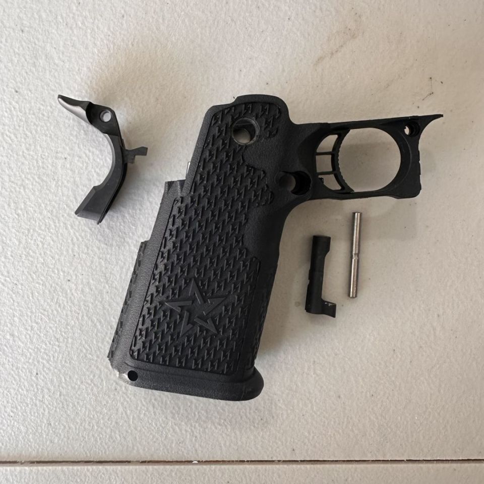 Image 1 - Staccato P Grip 