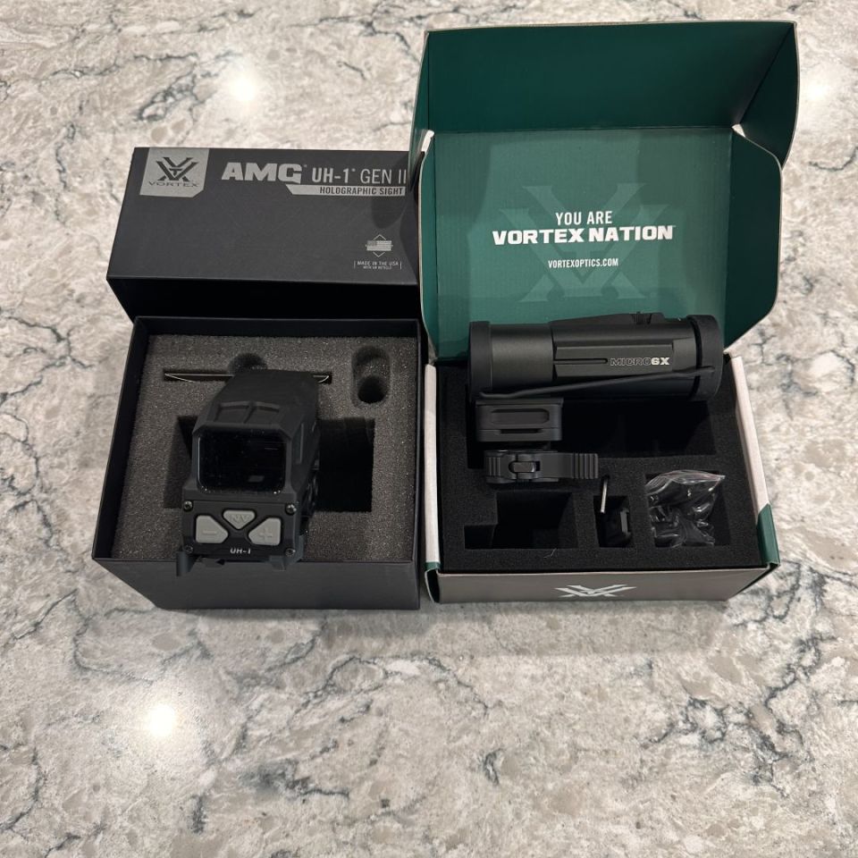 Image 2 - Vortex UH-1 II & 6x Magnifier 