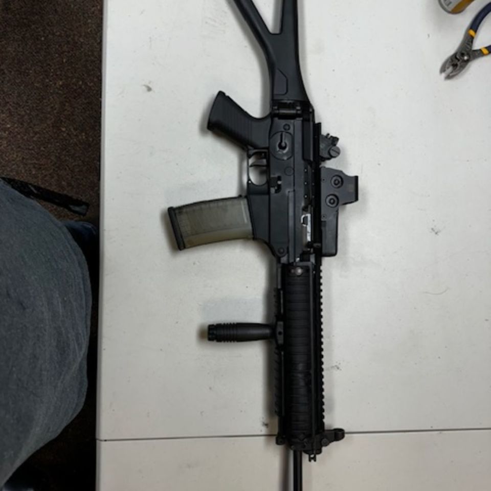 Image 3 - sig 556 swat