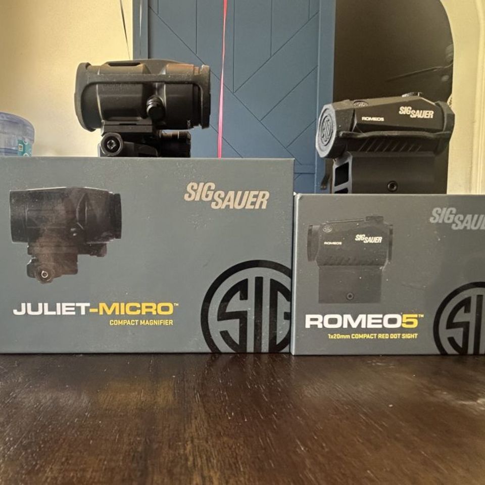 Image 2 - Elcan, Sig optic set