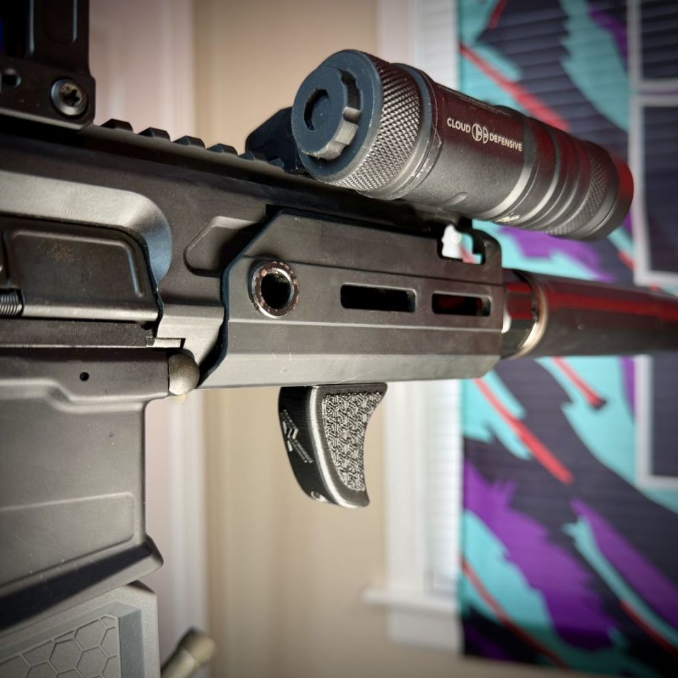 Image 5 - RR Arrow-Lock MLOK Handstop