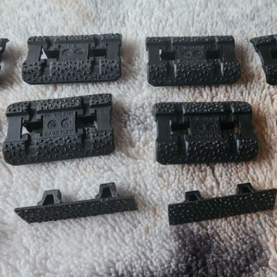 Image 3 - AR15 parts 