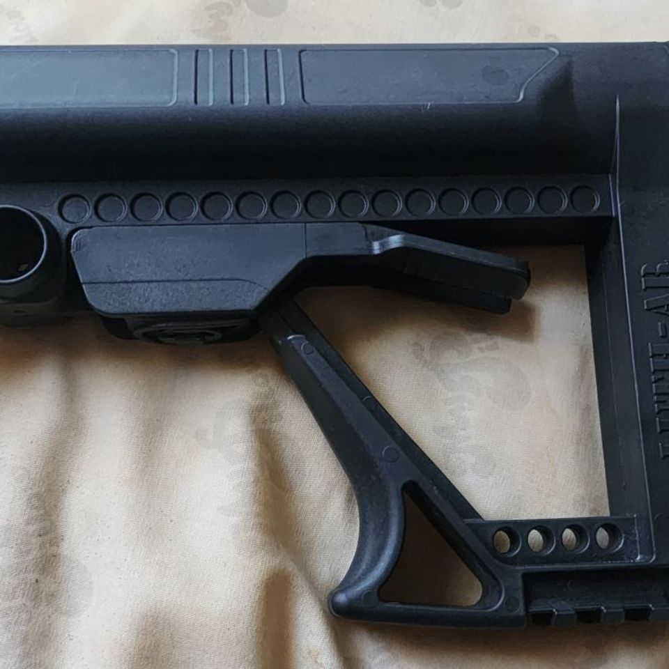 Image 2 - LuthAR stock