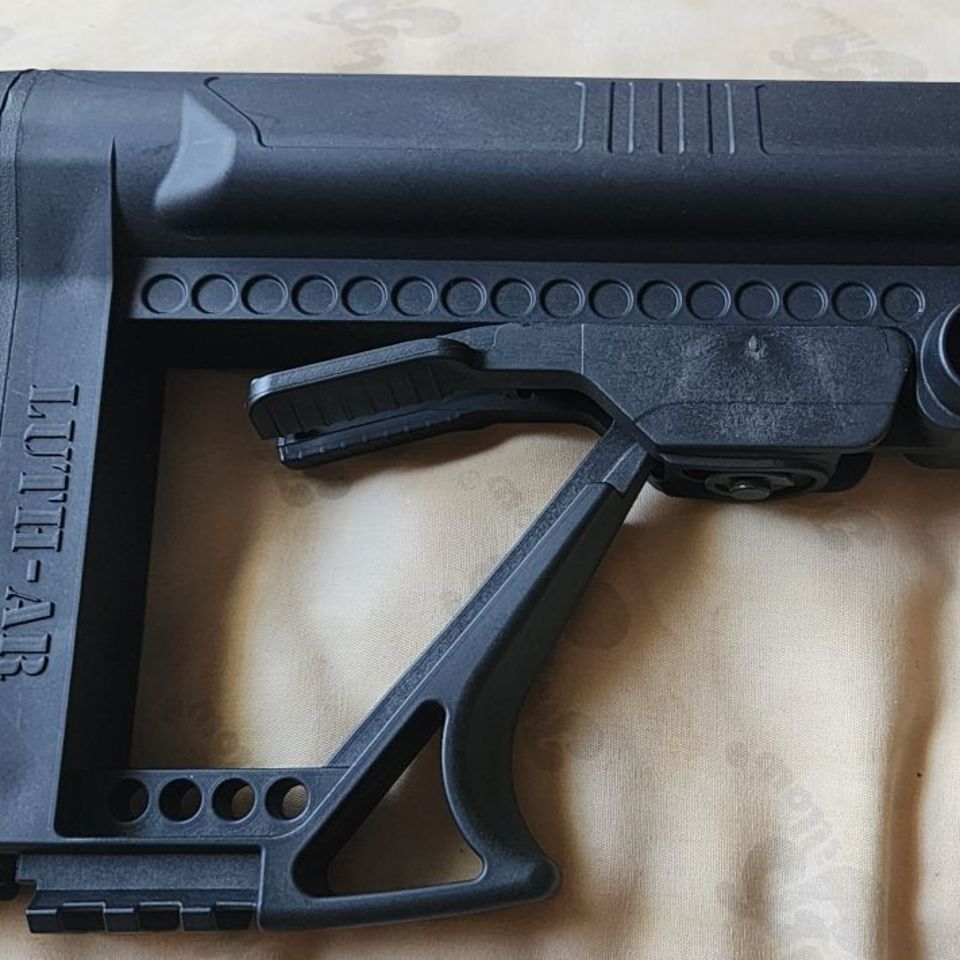 Image 1 - LuthAR stock