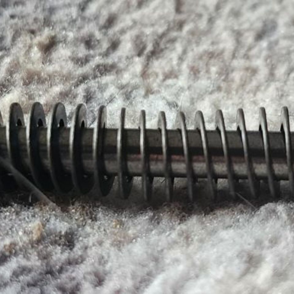 Image 2 - G19 Gen 3 recoil spring. 