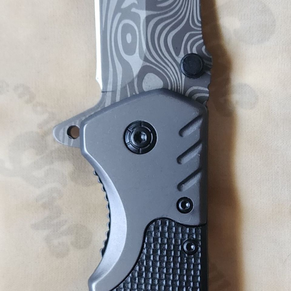 Image 5 - Pocket Knives