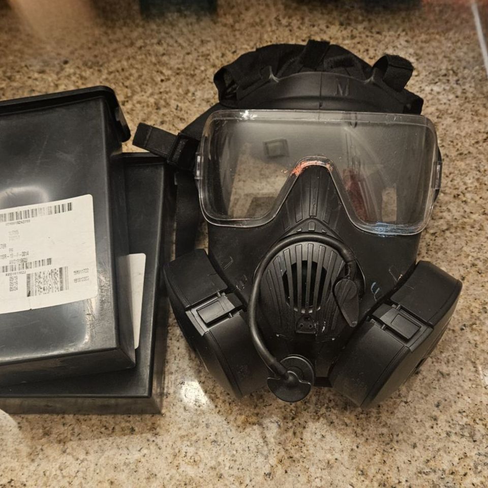 Image 1 - Avon M50 Medium 