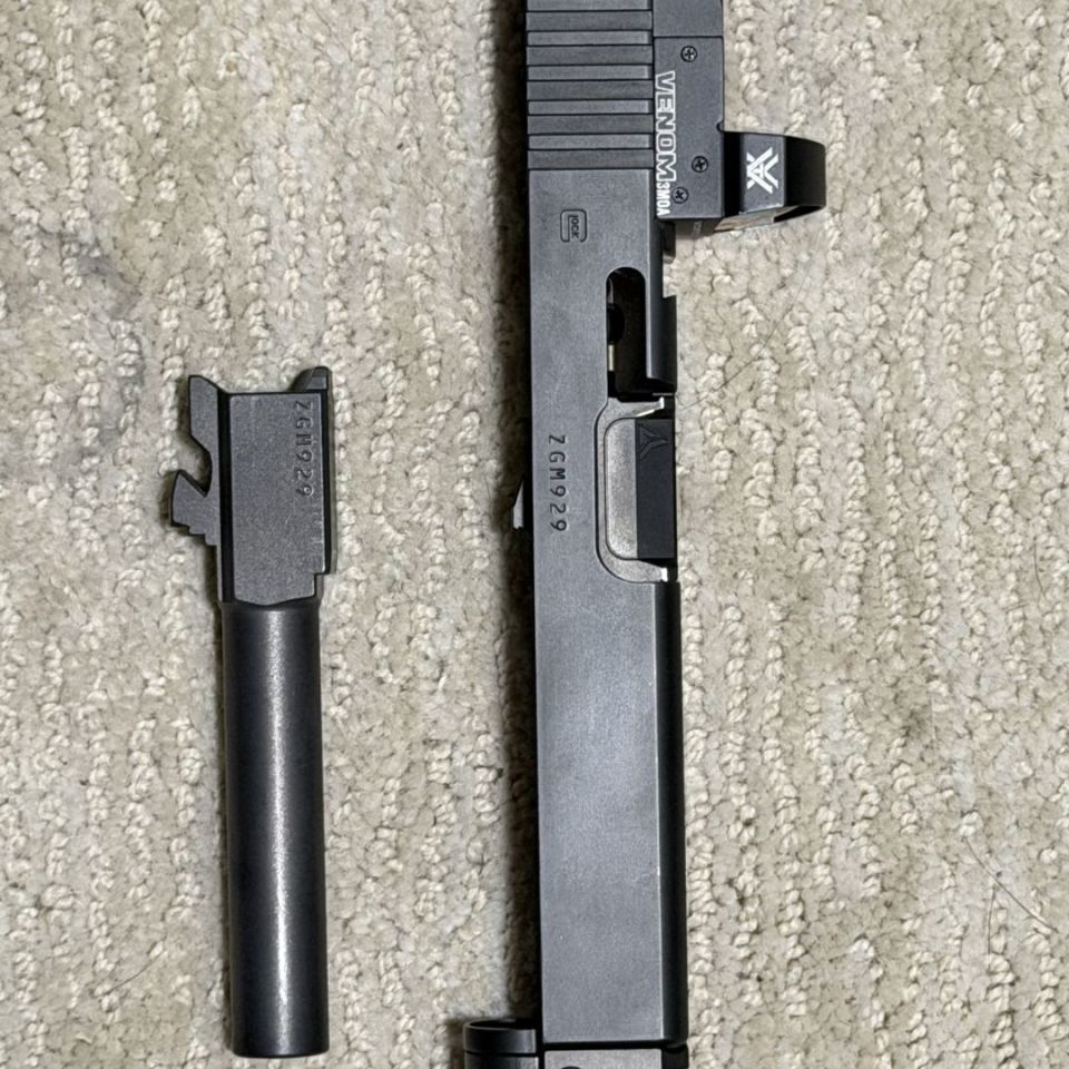 Image 1 - Glock 19 Gen 4 slide