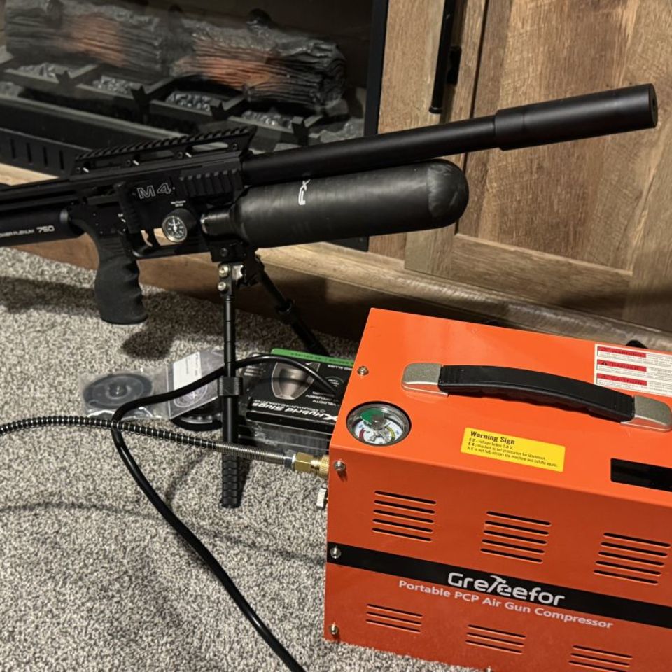 Image 5 - FX M4 air rifle