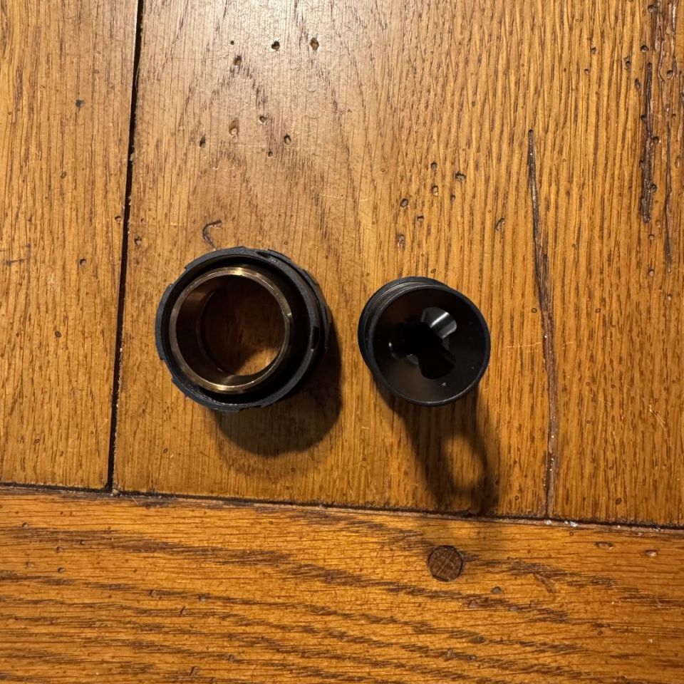 Image 2 - BNIB SilencerCo Charlie Mount