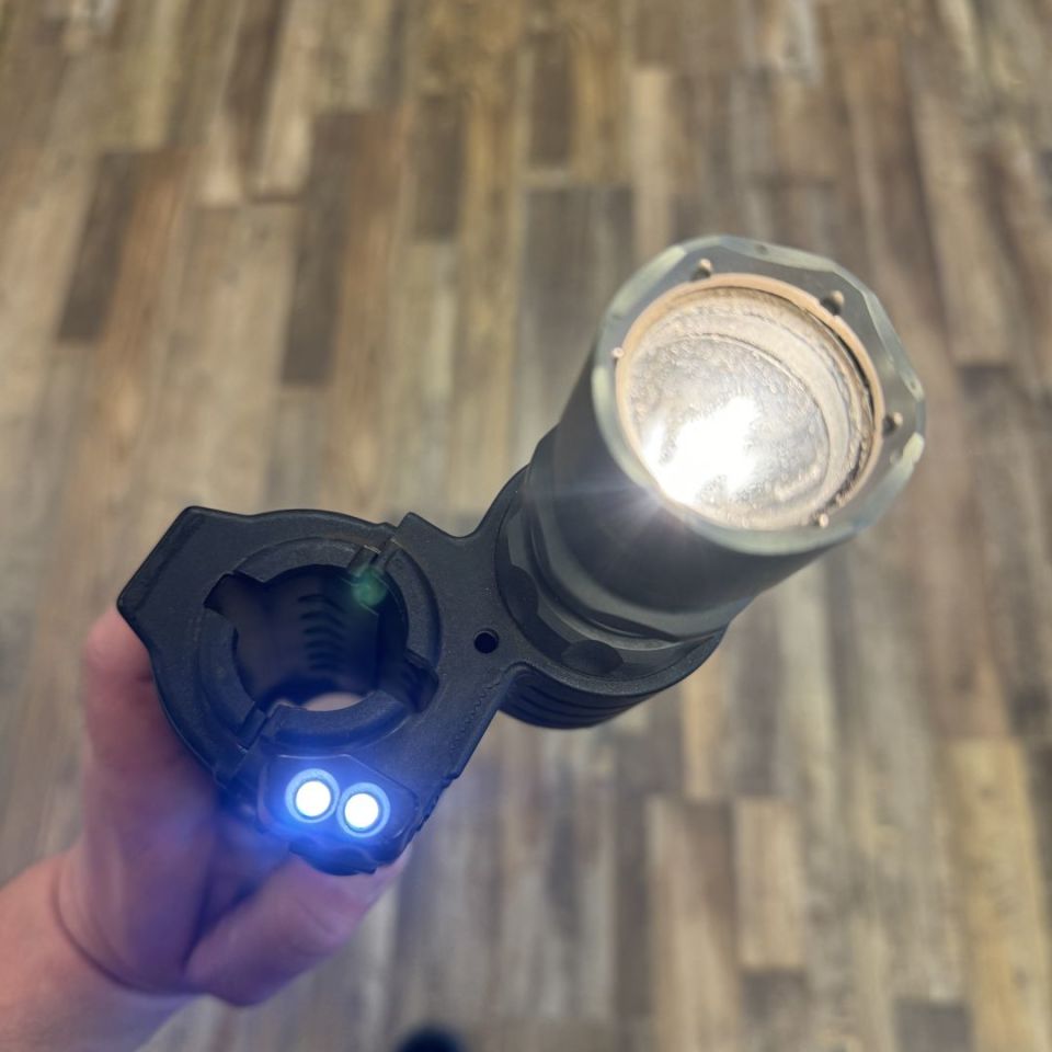 Image 4 - Surefire m500 handgaurd