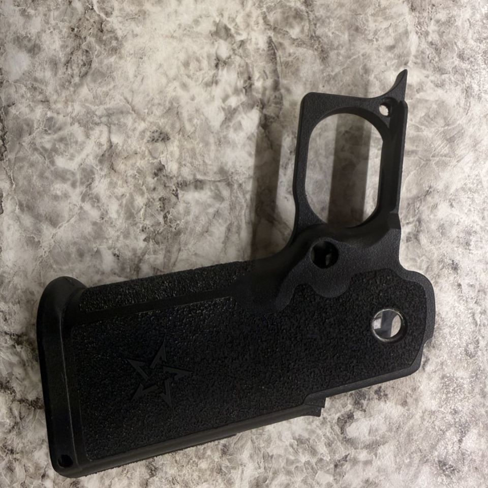 Image 3 - Staccato C24 Full size grip