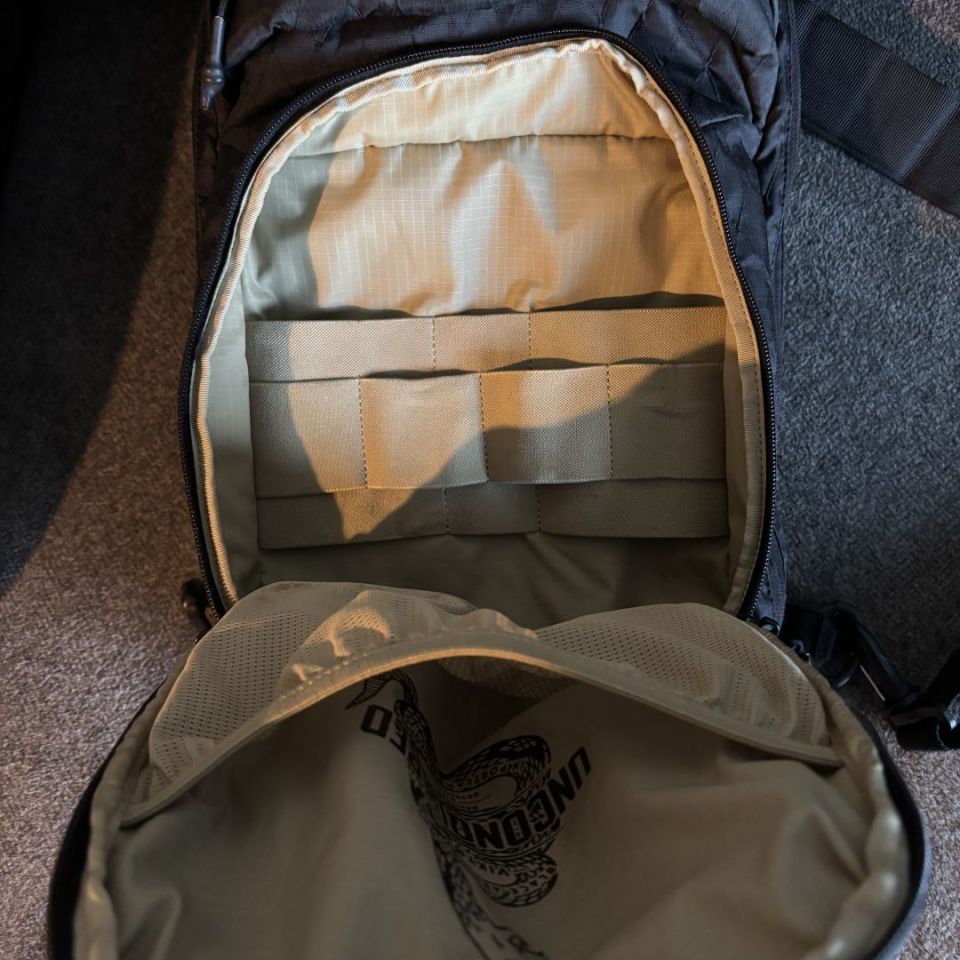 Image 2 - Viktos Upscale XL Sling Bag 