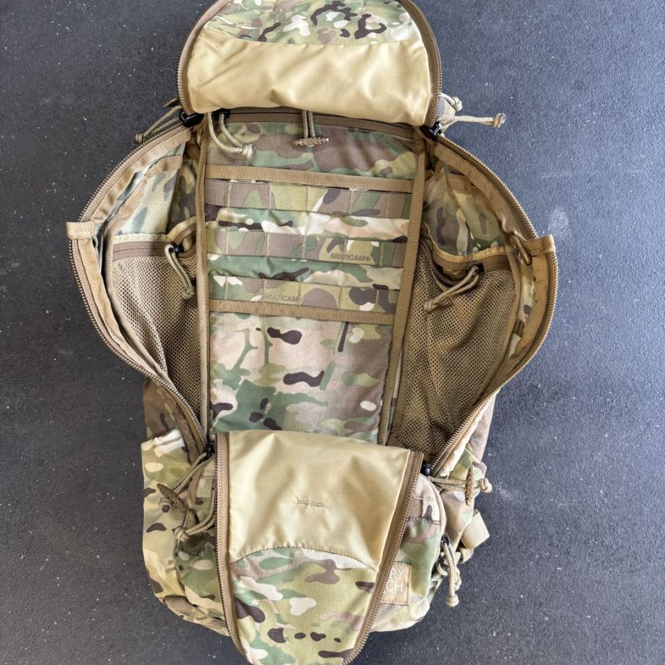 Image 2 - Mystery ranch gunfighter 24