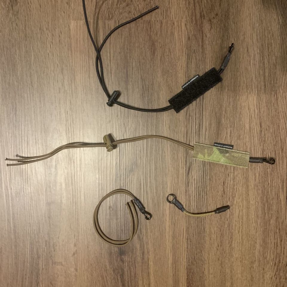 Image 1 - Nod ret and cummerbund 