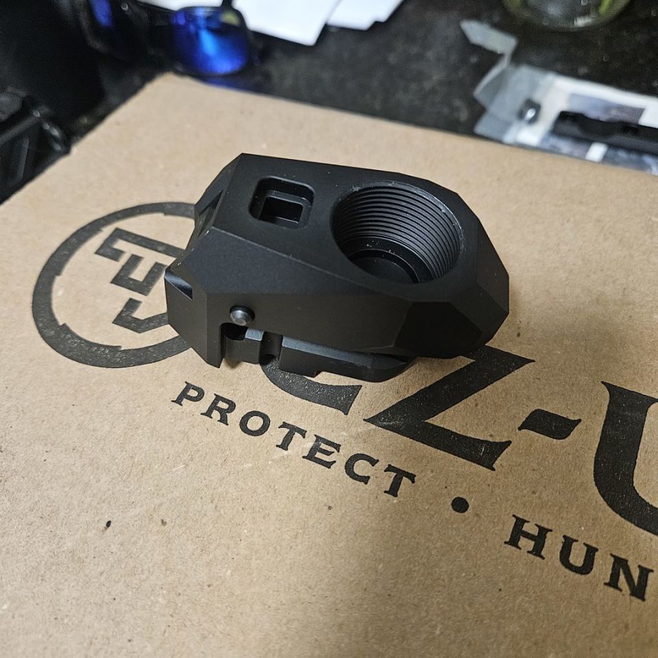 Image 4 - Bren2 parts