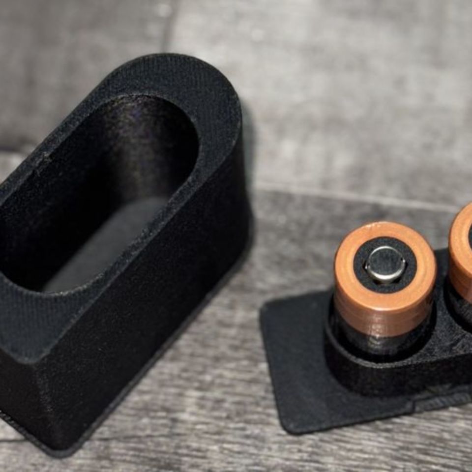 Image 1 - SBA3 and SBA4 Storage Plugs (Can hold 2 CR123A)