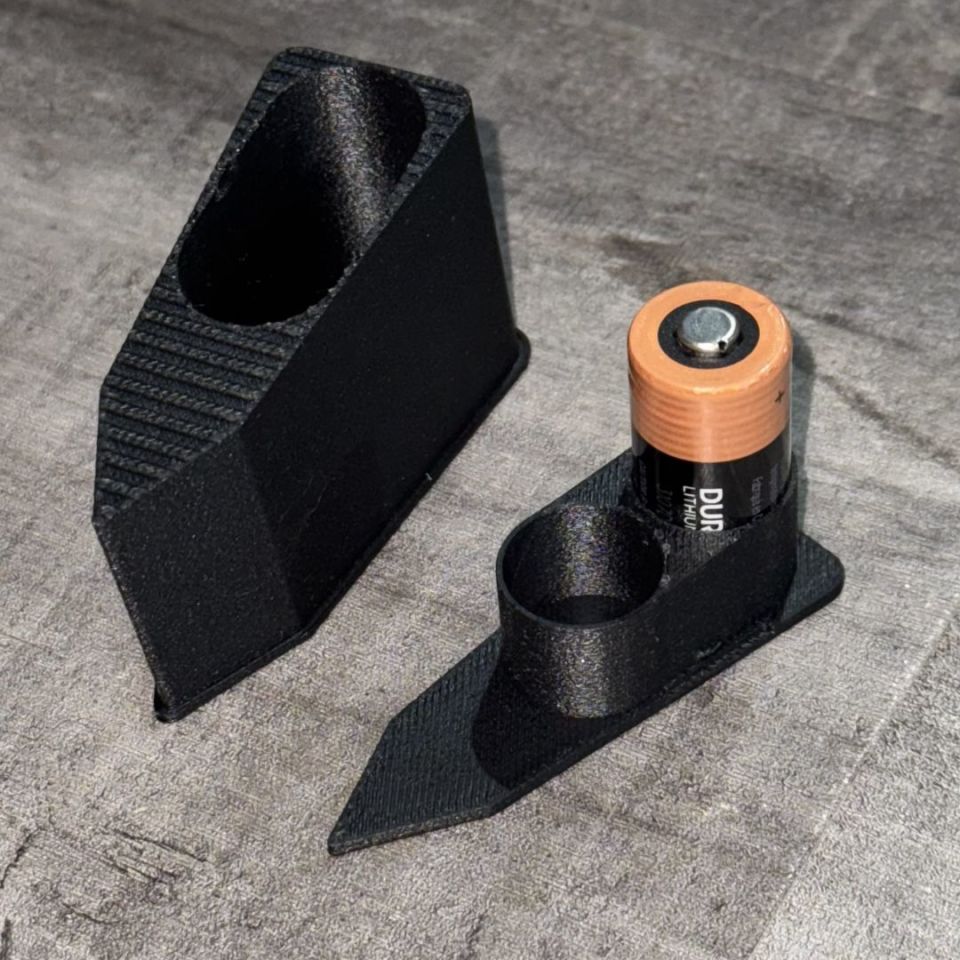 Image 4 - SBA3 and SBA4 Storage Plugs (Can hold 2 CR123A)