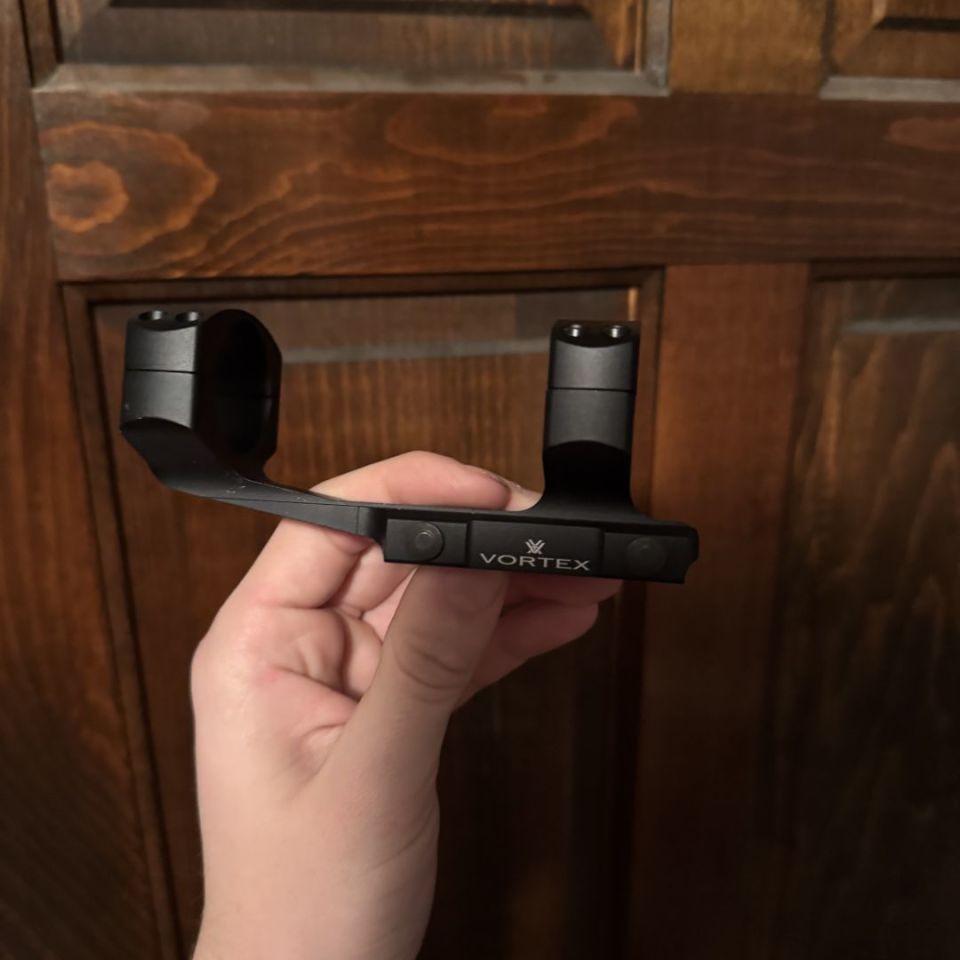 Image 2 - Vortex 34mm mount