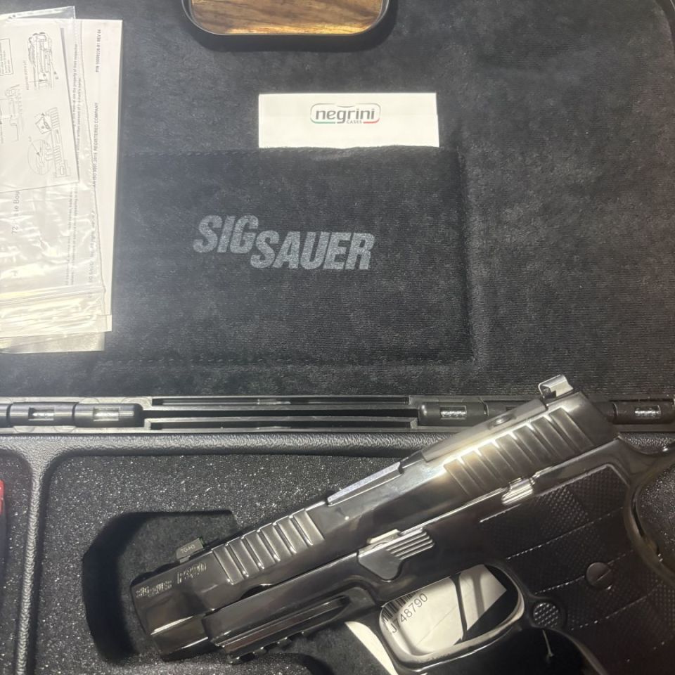 Image 3 - Sig P320 SXG Res. Comp 9mm