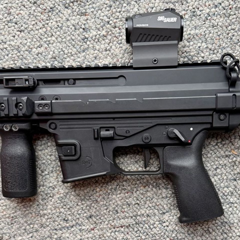 Image 3 - No Trades! Mint b&t apc9k pro 