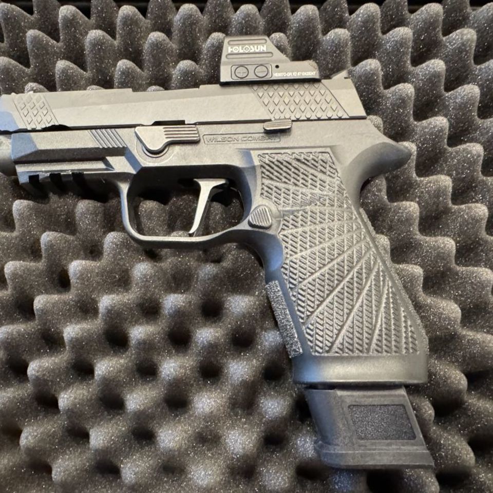 Image 3 - Sig Sauer / Wilson Combat 9mm