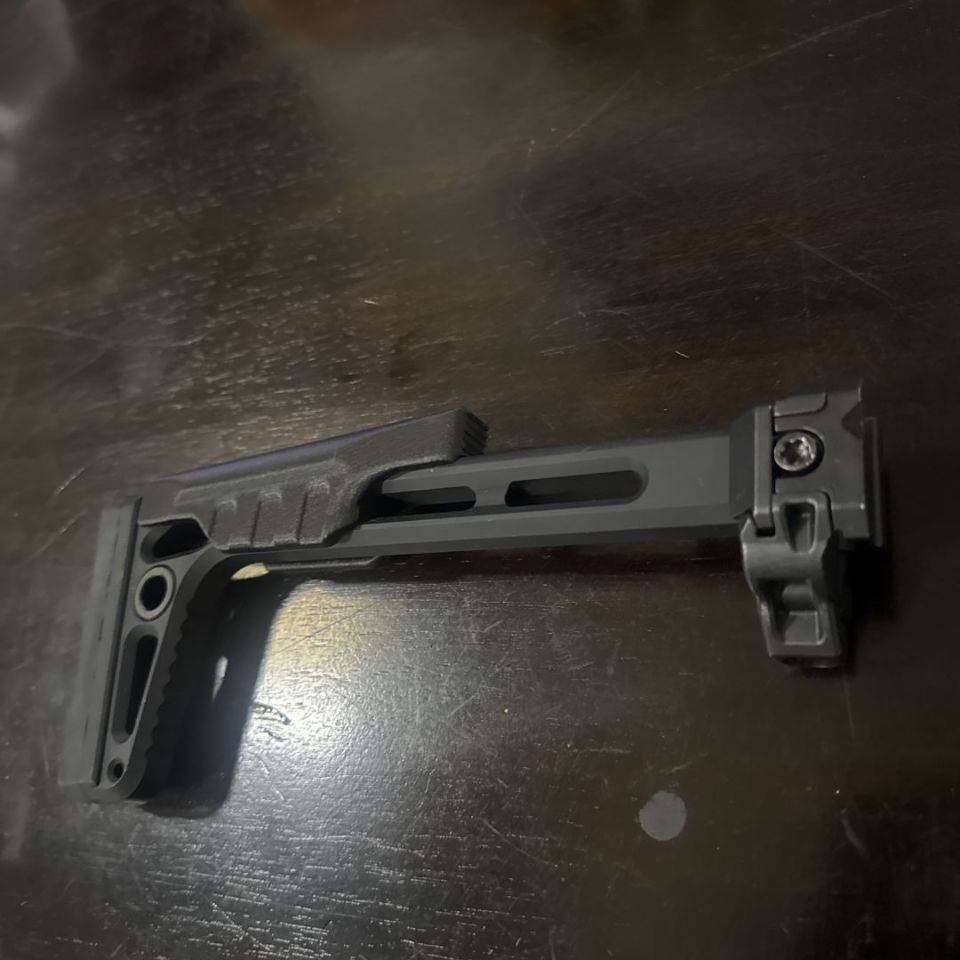 Image 1 - Sig spear Lt stock 