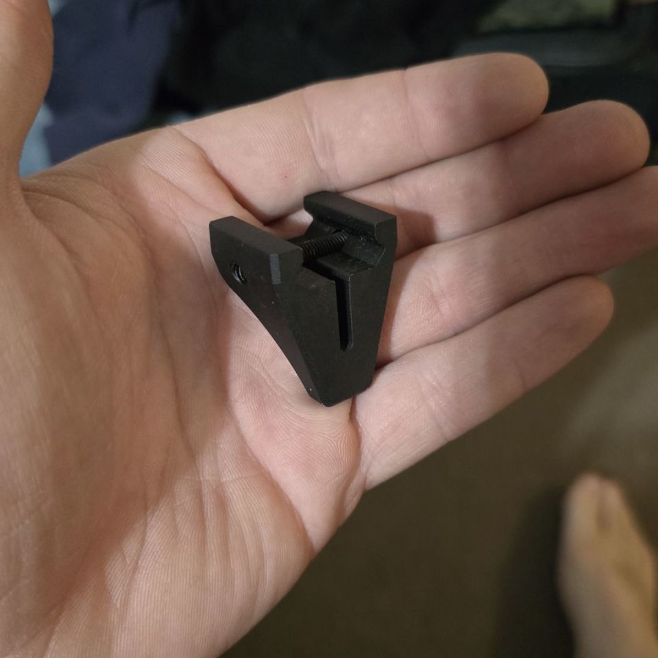 Image 3 - KRISS Handstop