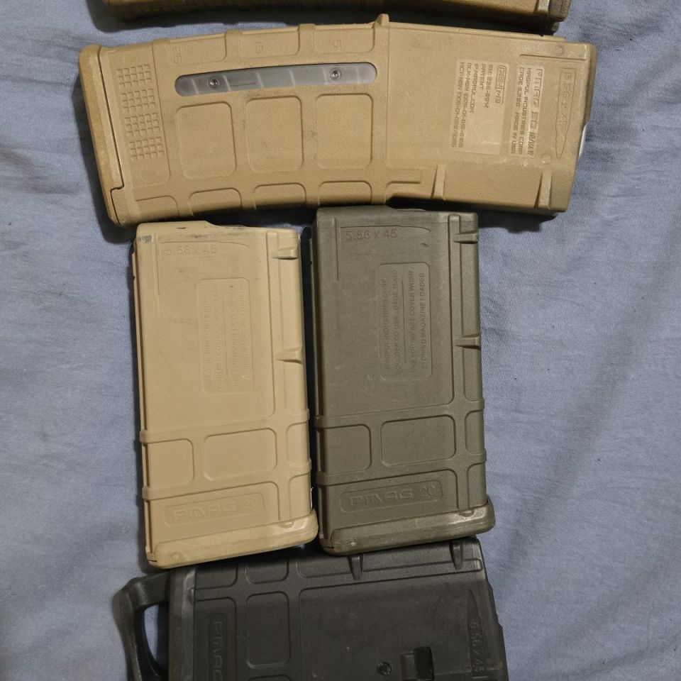 Image 5 - STRAIGHT 20s