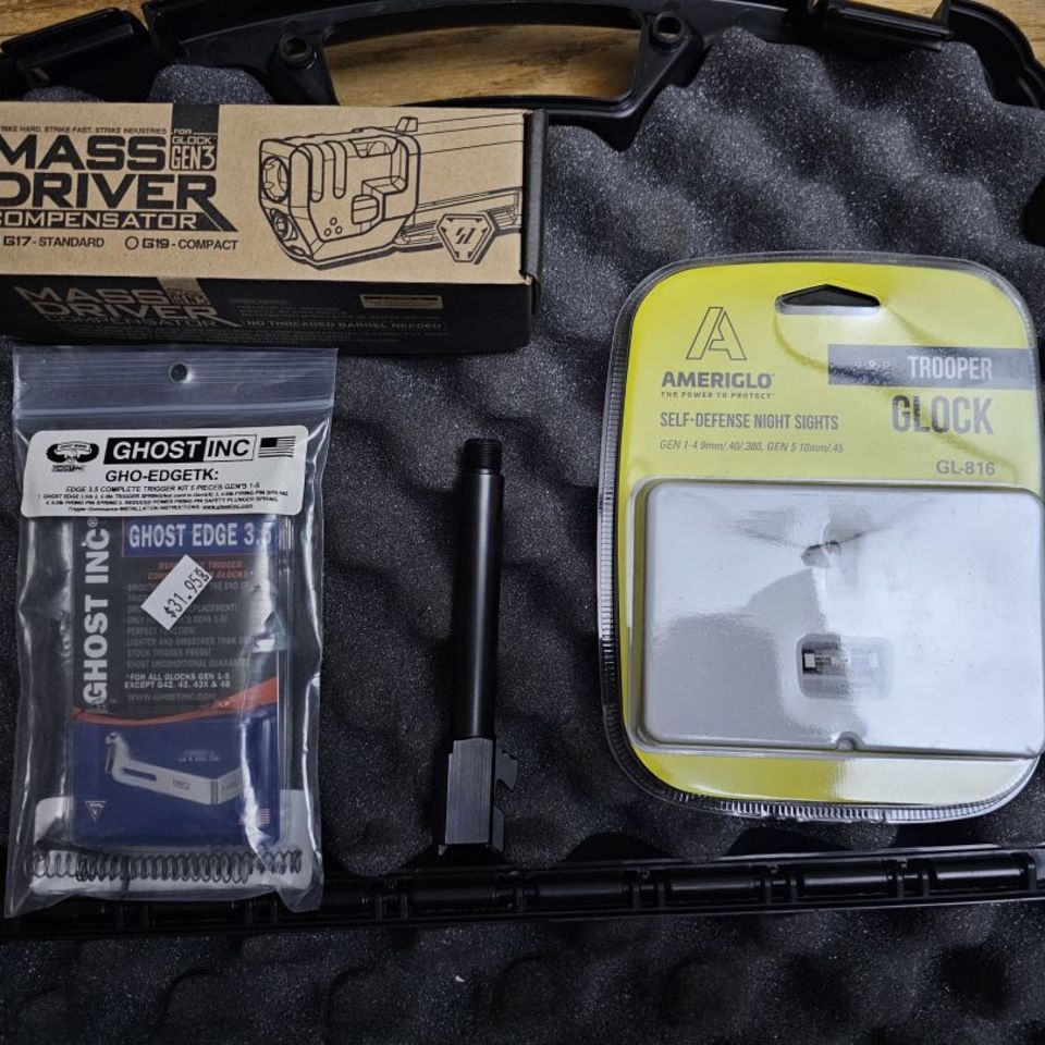 Image 3 - Glock 17 gen 3 FRT