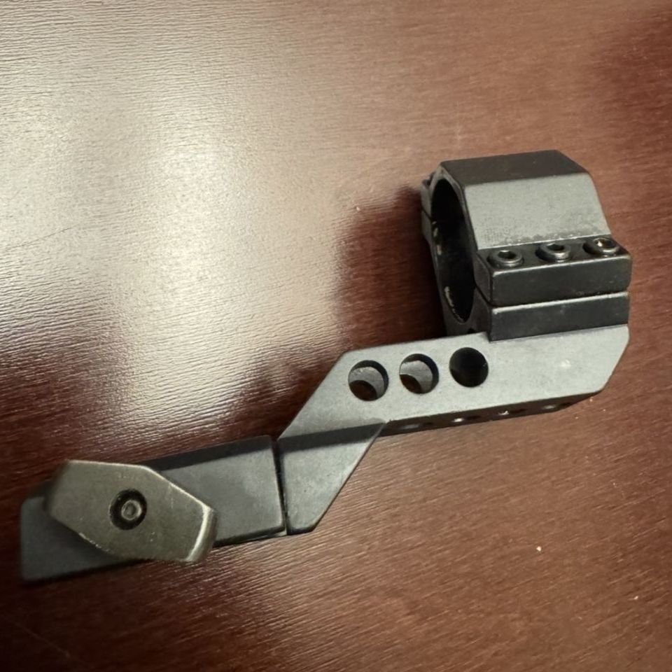 Image 3 - GG&G Aimpoint Comp Cantilever 