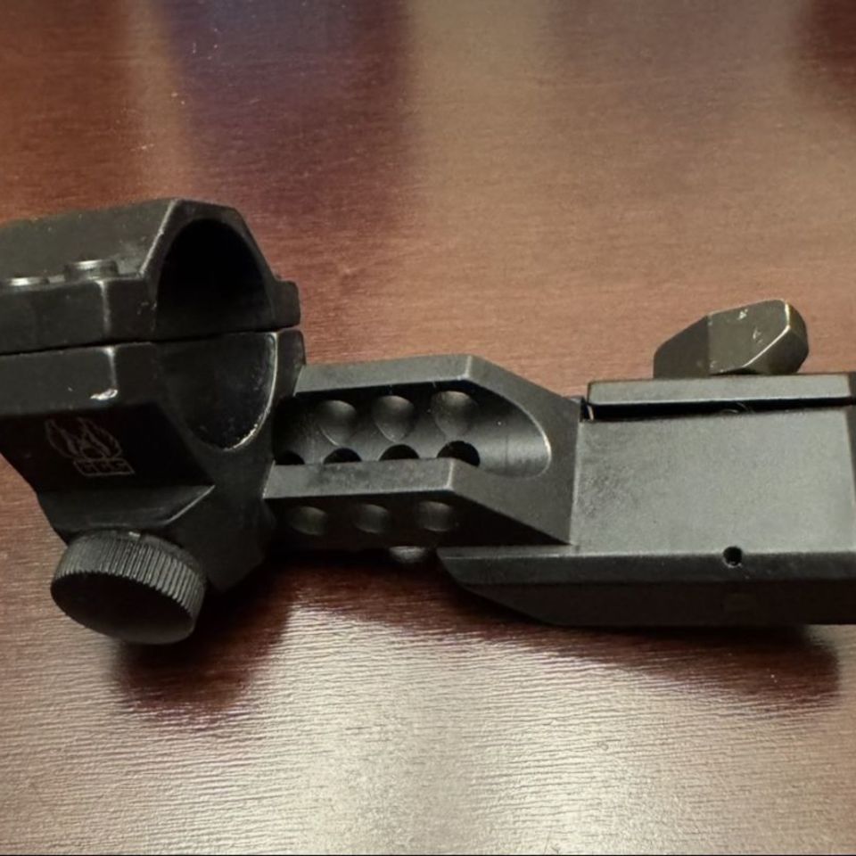 Image 5 - GG&G Aimpoint Comp Cantilever 